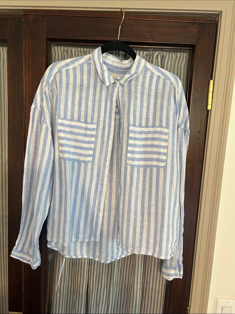 C&C California Blue and White Striped Relaxed  Linen Button-Down